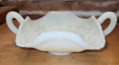 Fenton Vaseline Uranium Satin Handled Butterfly Ruffled Dish Candy Trinket GLOWS ug7