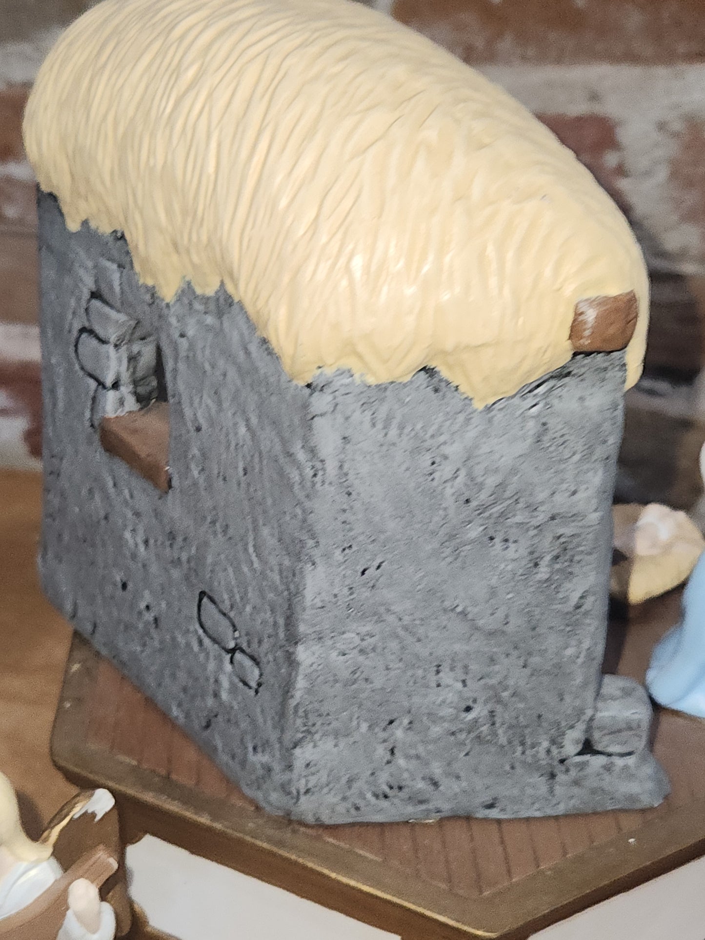Vintage Ceramic Nativity Made From Scioto Mold AS IS Music Box Does Not Work