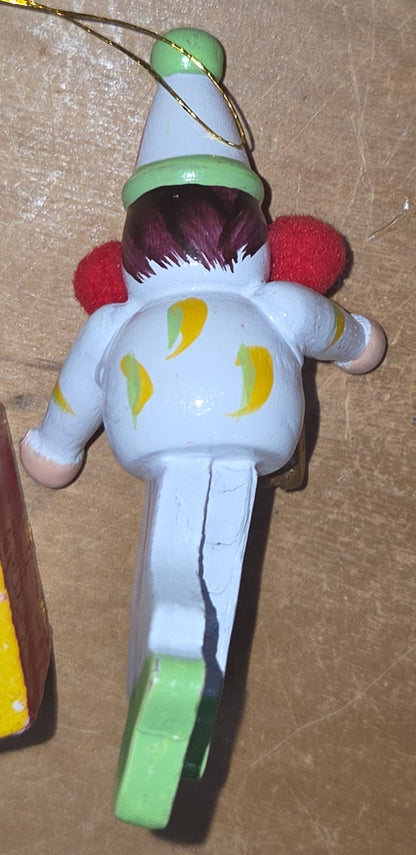 Vintage Wooden Ornament Circus Clowns Set of 4 MCM Kitchy