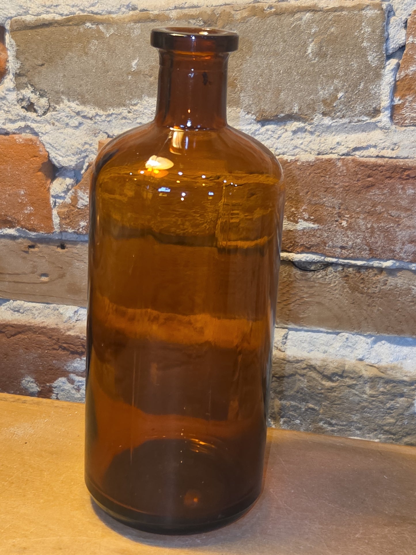 Vintage Medicine Bottles Owens-Illinois Glass Company Amber Glass vmb08