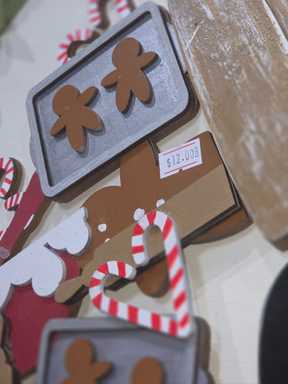 Making Gingerbread Men and Candy Canes Insert for Interchangeable Pot Spilling Door Sign *Sign Sold Seperately* pi11
