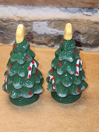 Salt and Pepper Shakers Christmas Trees Sp20