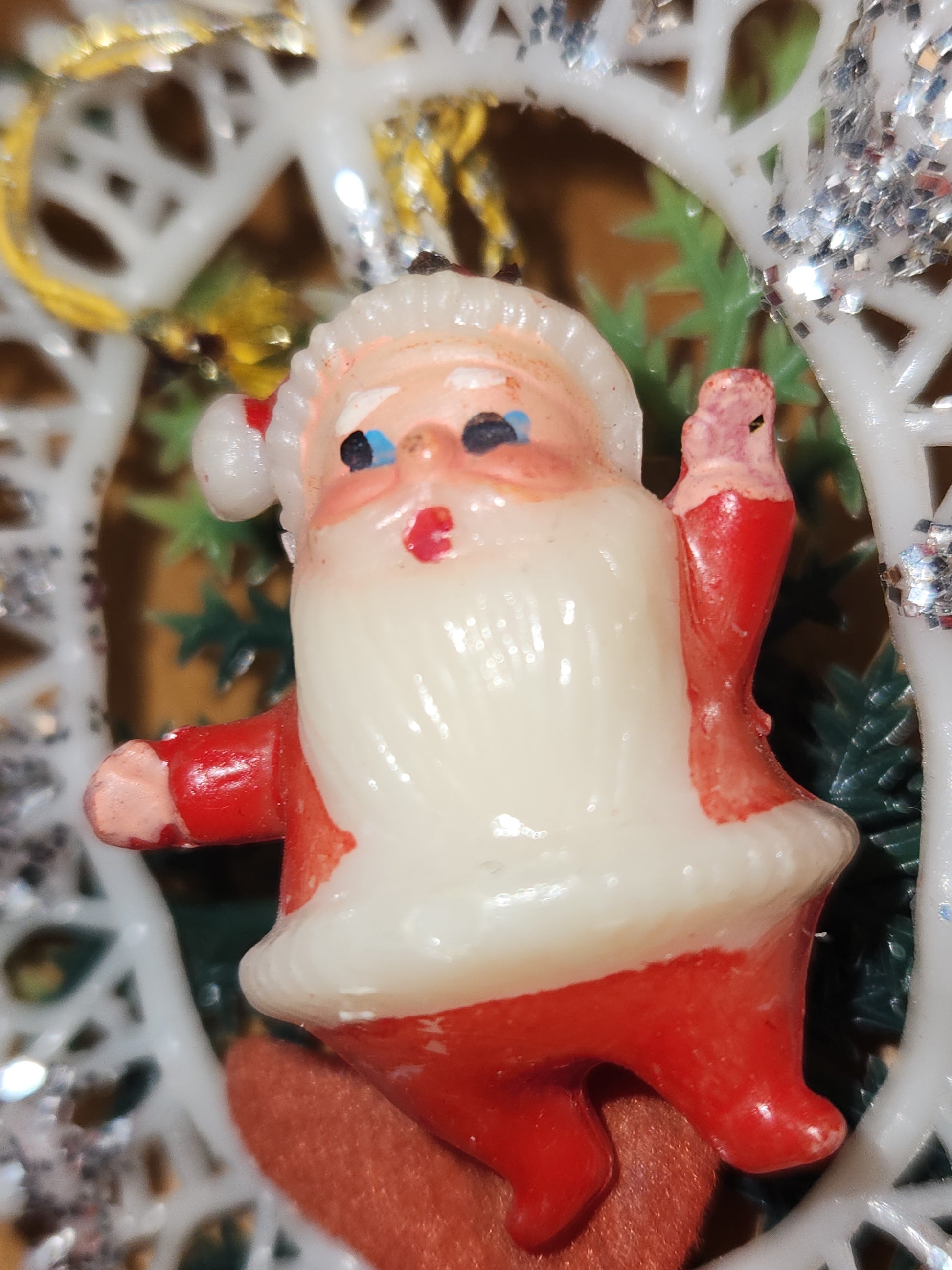 Vintage Plastic 1960s Commodore or Commodore Like Ornaments with Santa and Angel, Greenery Plastic Bow AS IS sm18