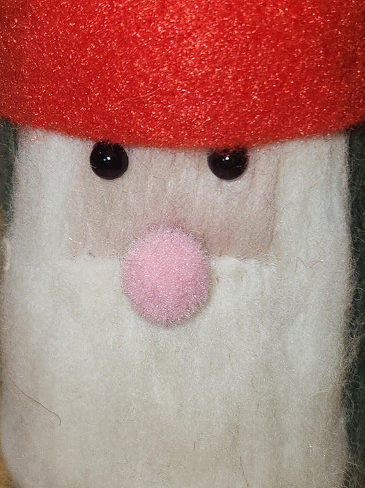 7" Gnome Merry Christmas Red Green White Beard gn16