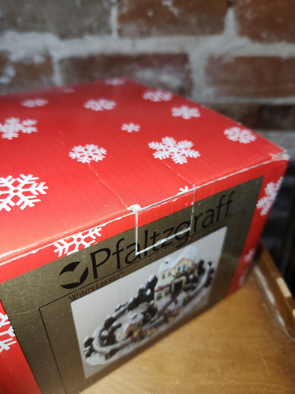 Vintage Pfaltzgraff Winterberry Scenic Village with Tea Light 2001