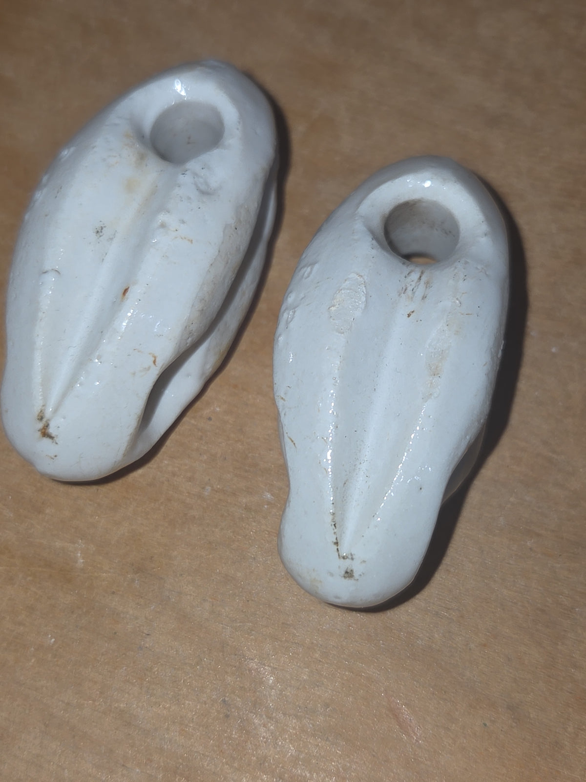 Vintage Ceramic Insulators Wire Strain Johnny Ball Style Egg Shaped Set of 2 AS IS vi10