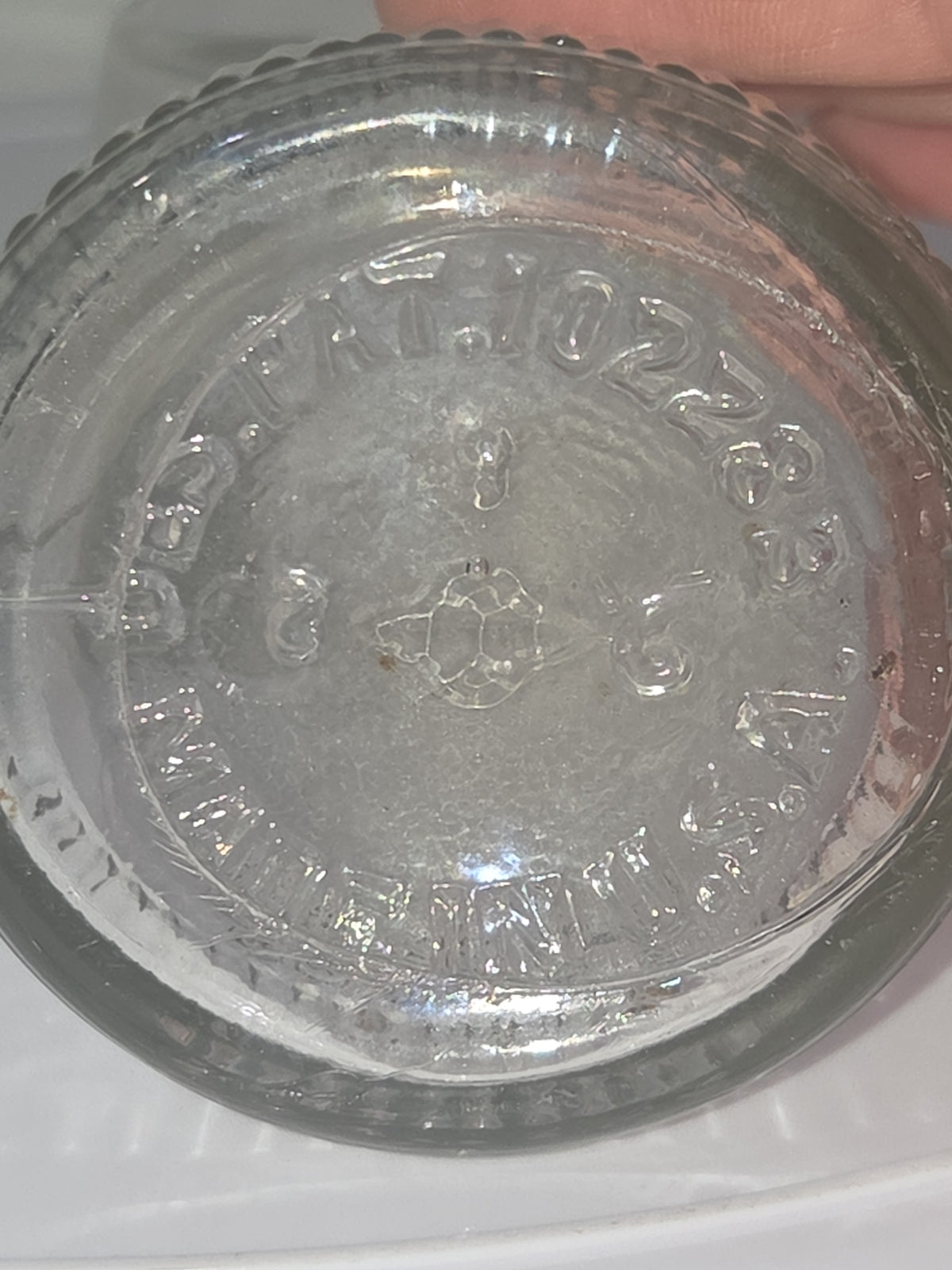 Vintage Empty Marrow's Mar-O-Oil Clear Glass Shampoo Bottle Chicago Ill No Cap vb44