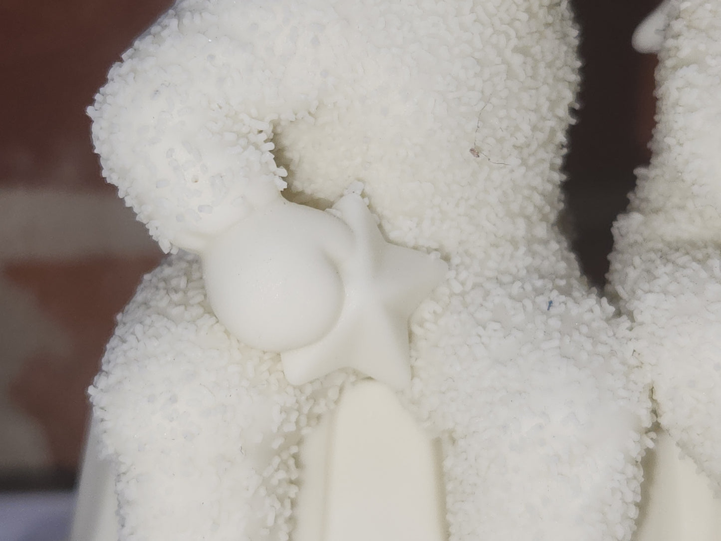 Deptartment 56 Snowbabies "This Will Cheer You Up" #68160 CLEARANCE sb03