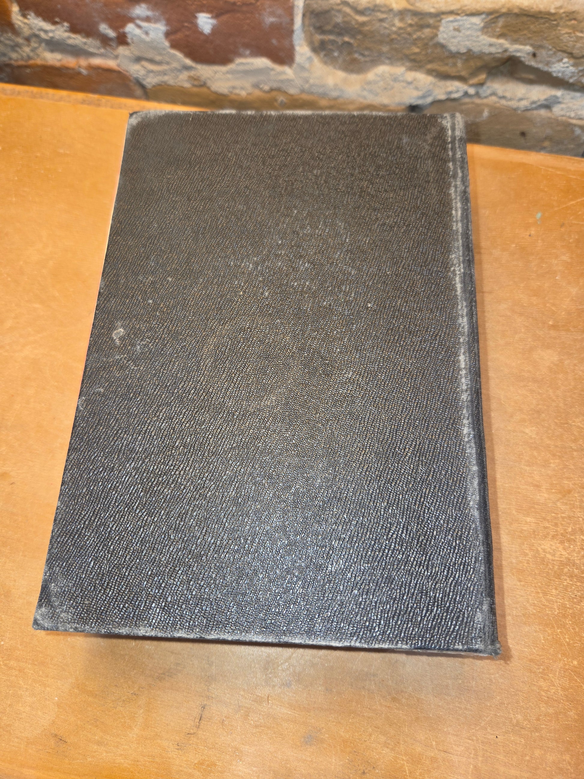 Vintage Hardcover Holy Bible New Catholic Edition 1954 vb83