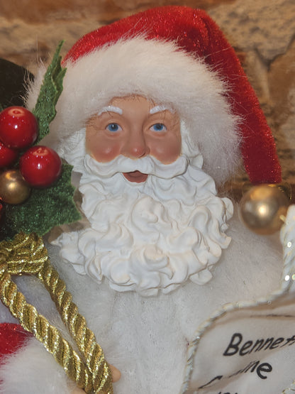 Ashland Christmas Collectible Ashland Santa Claus Figurine with Santa's List of Good Kids with His Gift Bag sf2