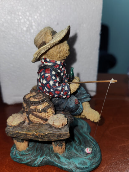Boyds Bear Coca-Cola Jimmie .... favorite Pastimes figurine Exclusive to Cracker Barrel Cc231b