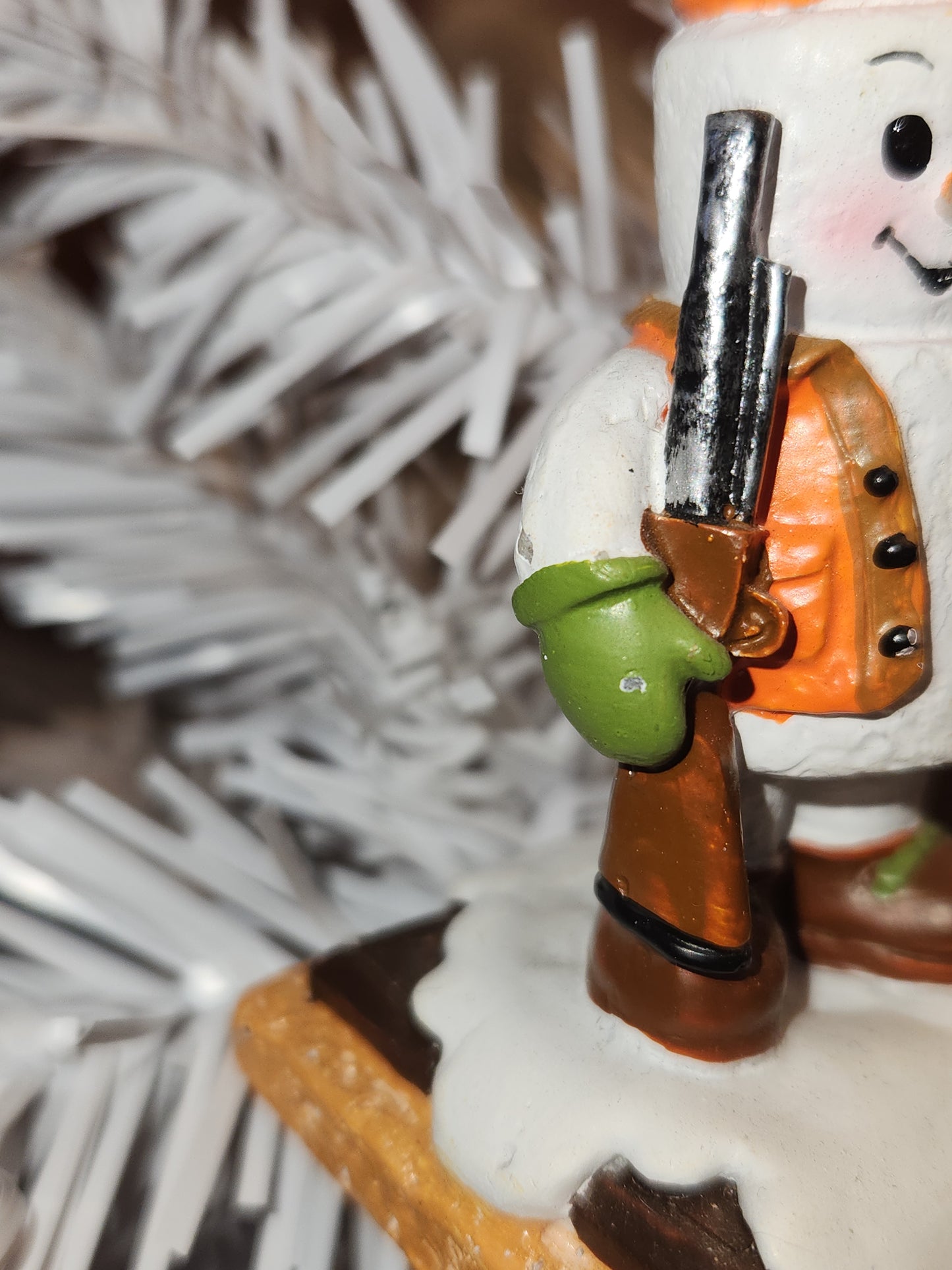 S'Mores Marshmallow Hunter Ornament mo10