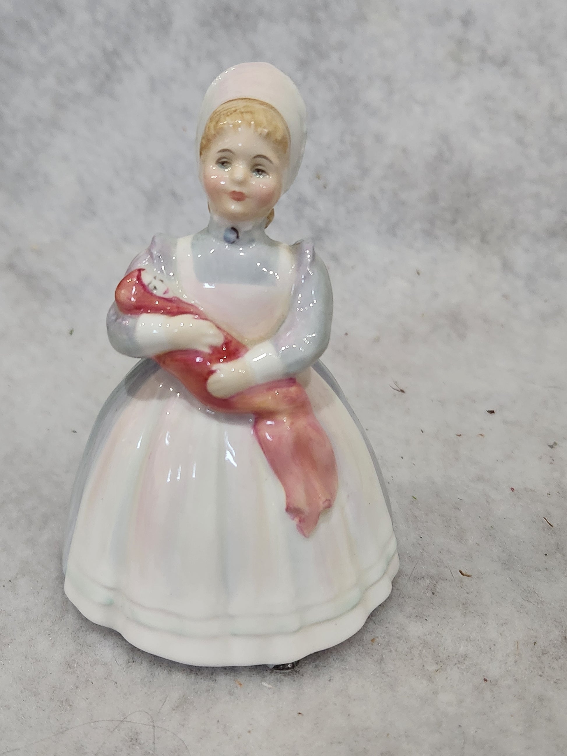 Vintage Royal Doulton bone china “The Rag Doll” HN2142 1953 nurse bc67