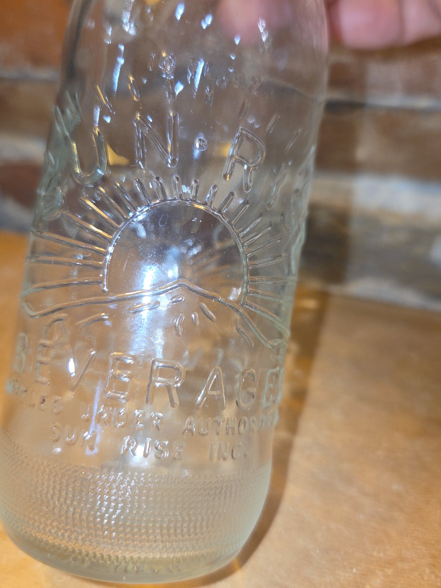 Vintage Soda Bottle Sun-Rise Beverage 10 oz Clear Glass vsb50