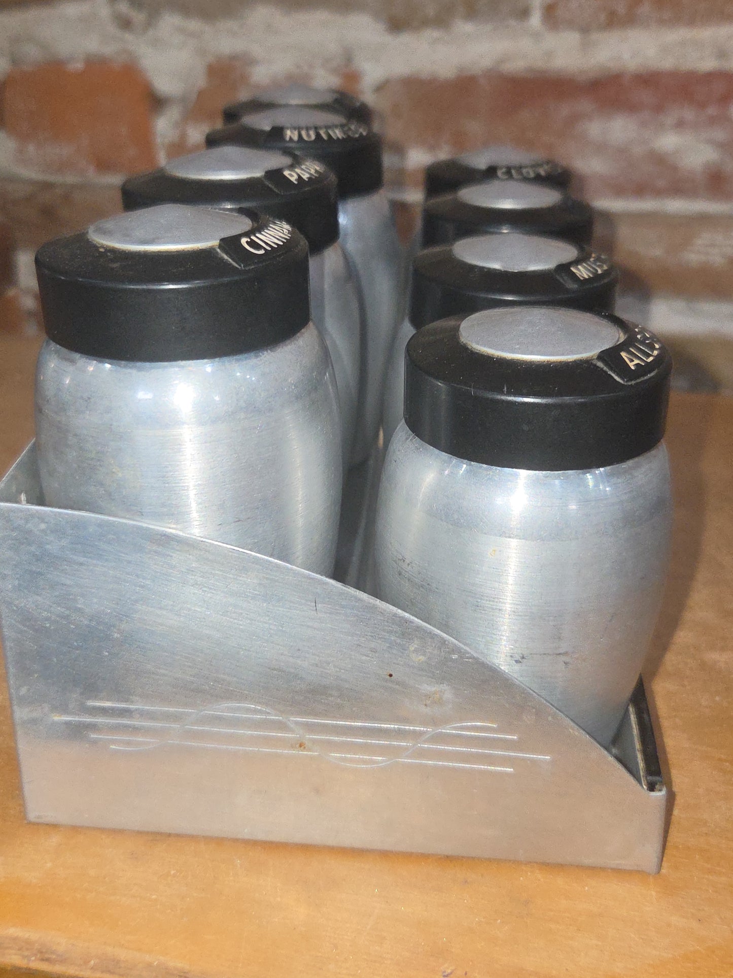 Kromex Vintage Aluminum Spice Set of 8 and Rack alu003