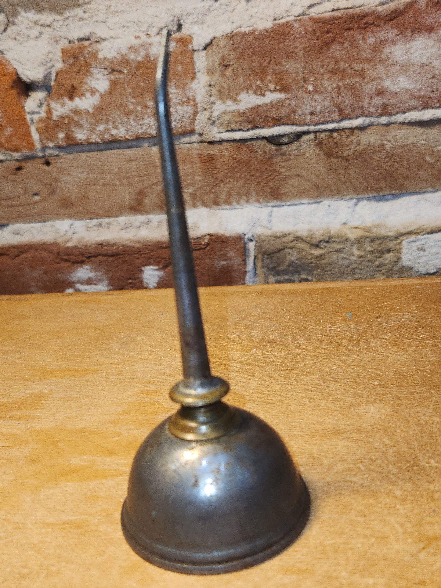 Vintage Metal Small Oil Can oc76