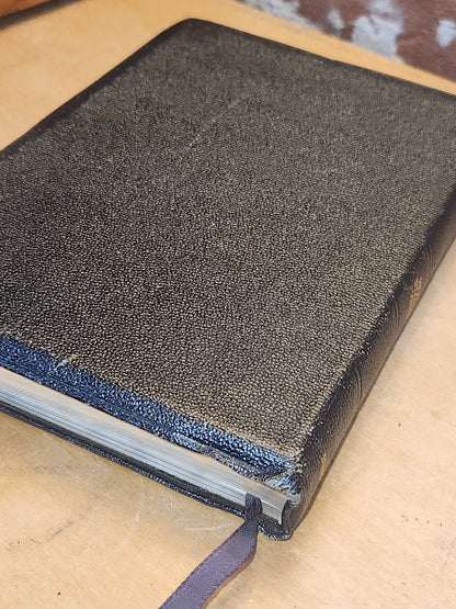 Vintage Softcover The Holy Bible Revised Standard Edition Harper & Brothers 1952 vb82