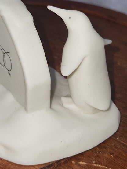 Vintage Deptartment 56 Snowbabies Polar Sign Penguin Tree 1991 CLEARANCE sb29