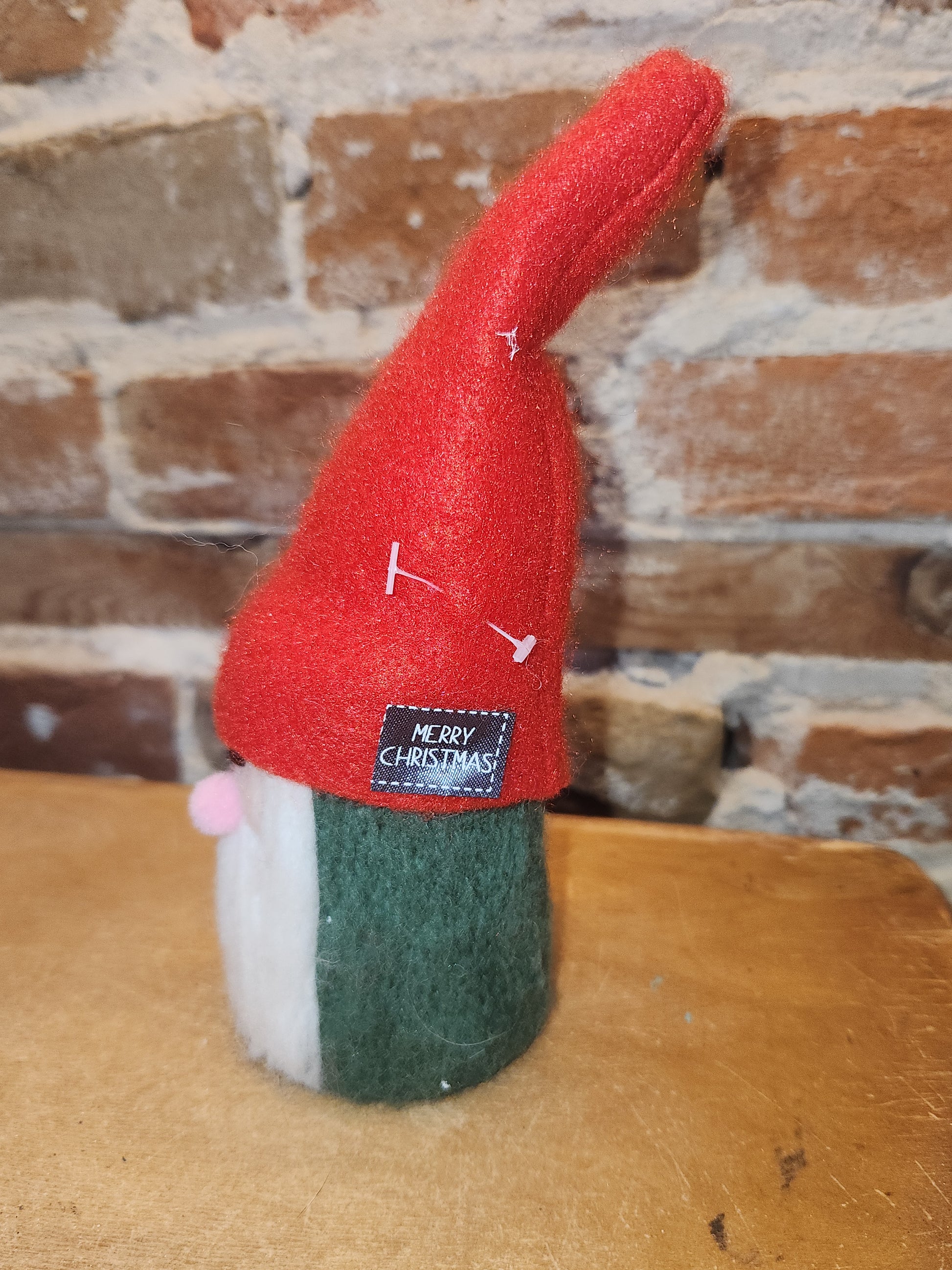 7" Gnome Merry Christmas Red Green White Beard gn16