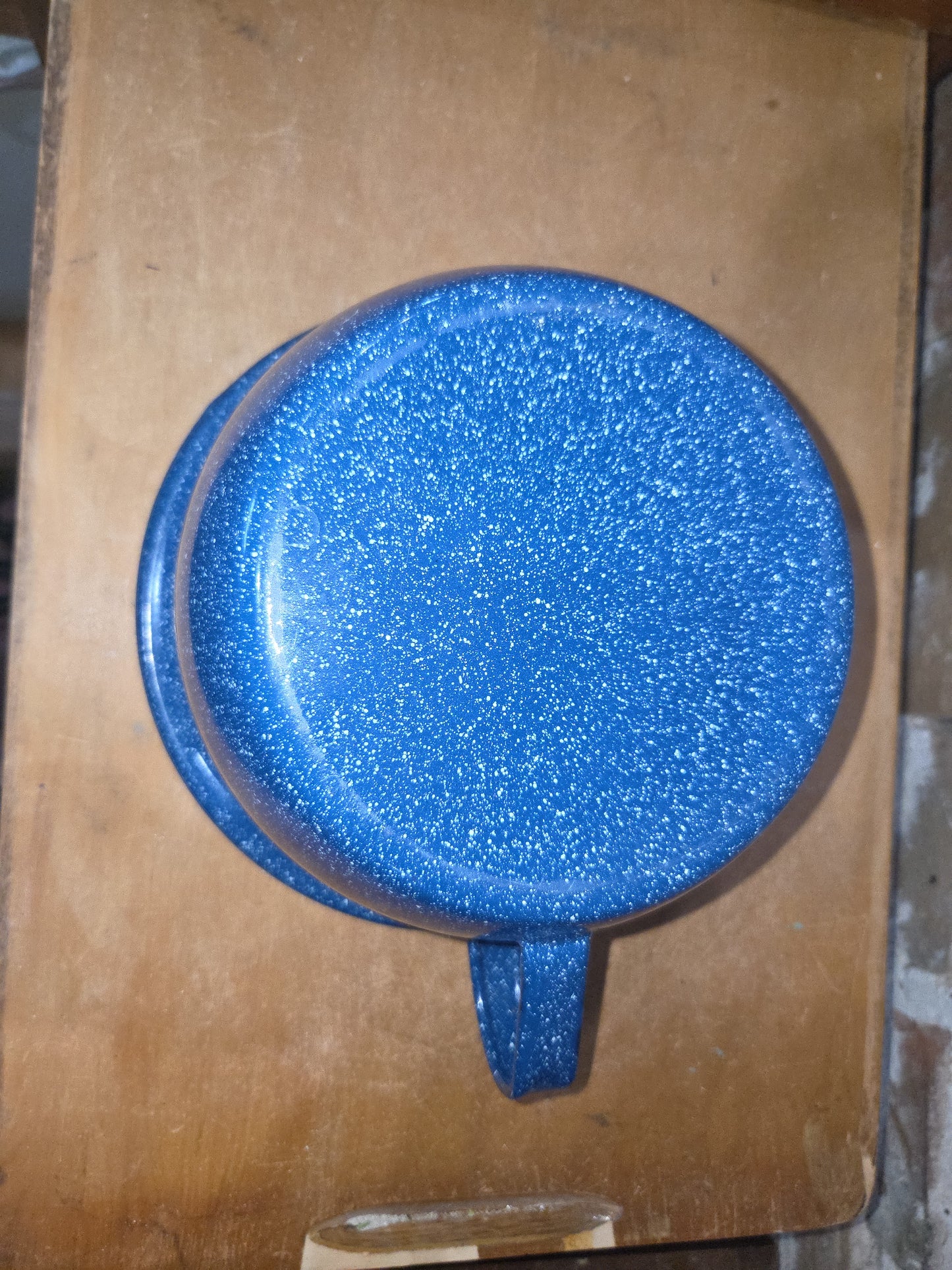 Blue-Speckled Enamelware Chamber Pot NOT VINTAGE ew453