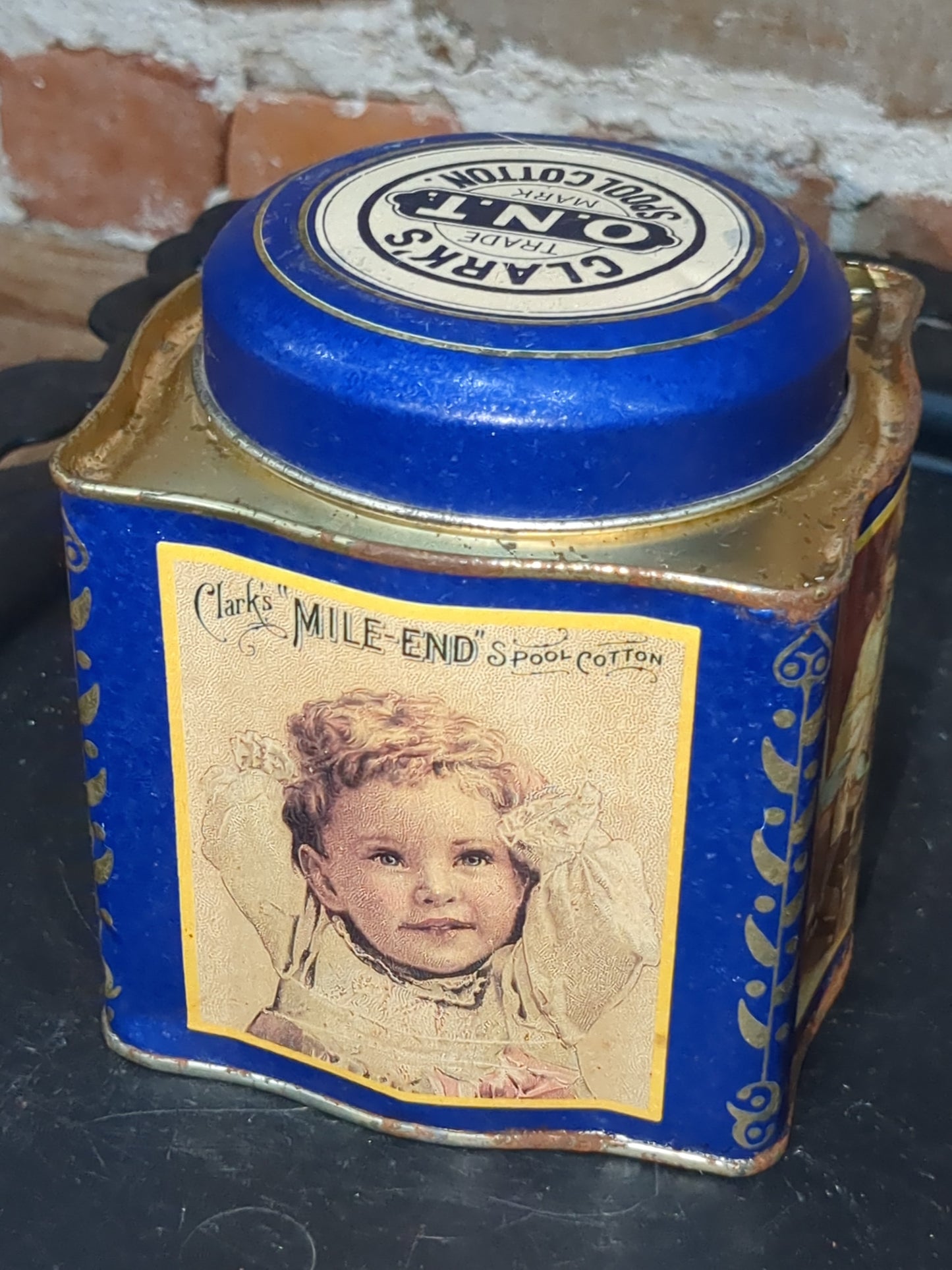 Vintage Bristol Ware Clark's Trade O.N.T. Spool Cotton Tin tin995
