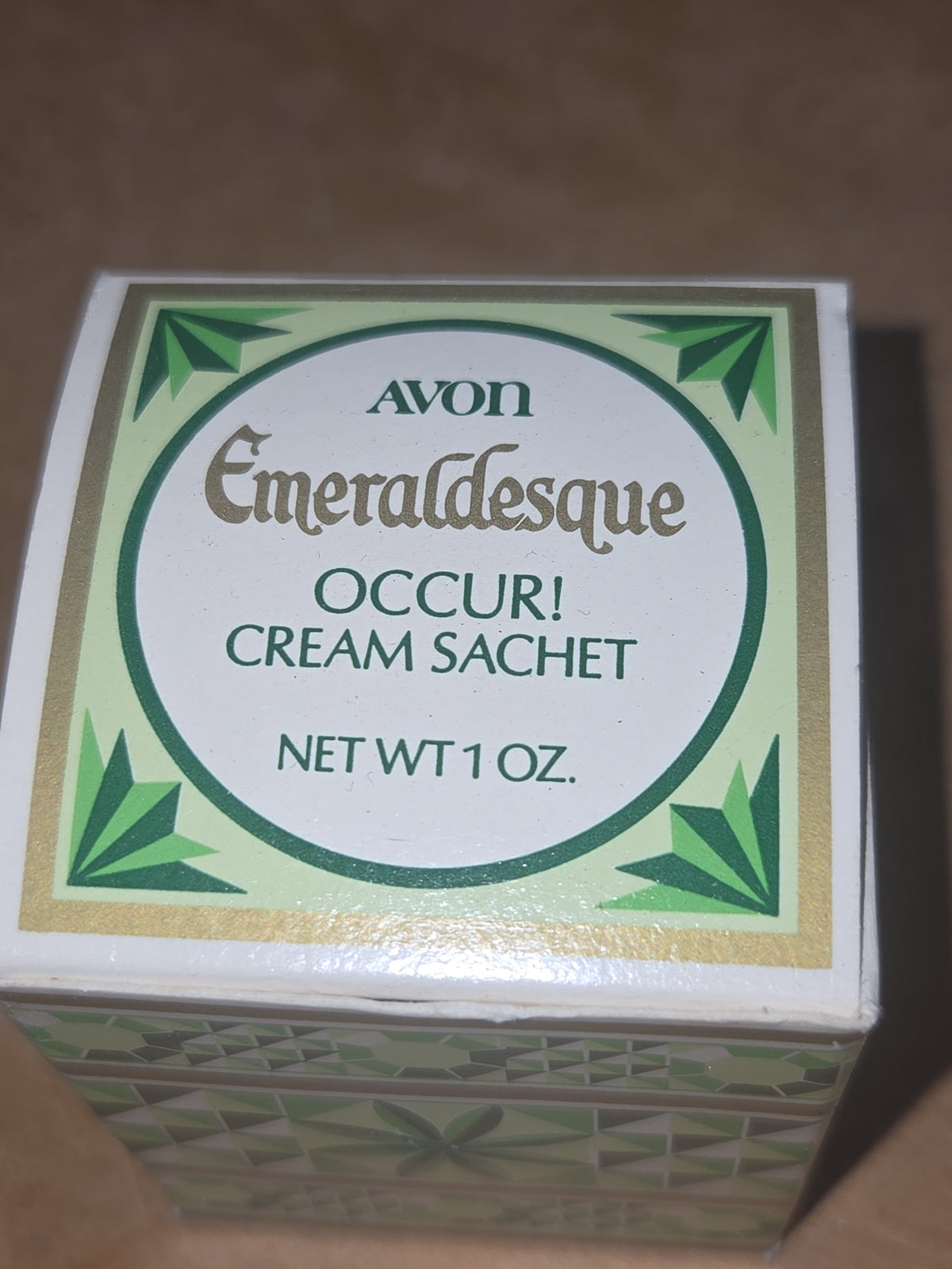 Vintage Avon "Emeraldesque" Cream Sachet Jar Occur! Green Original Box Dried Cream av06