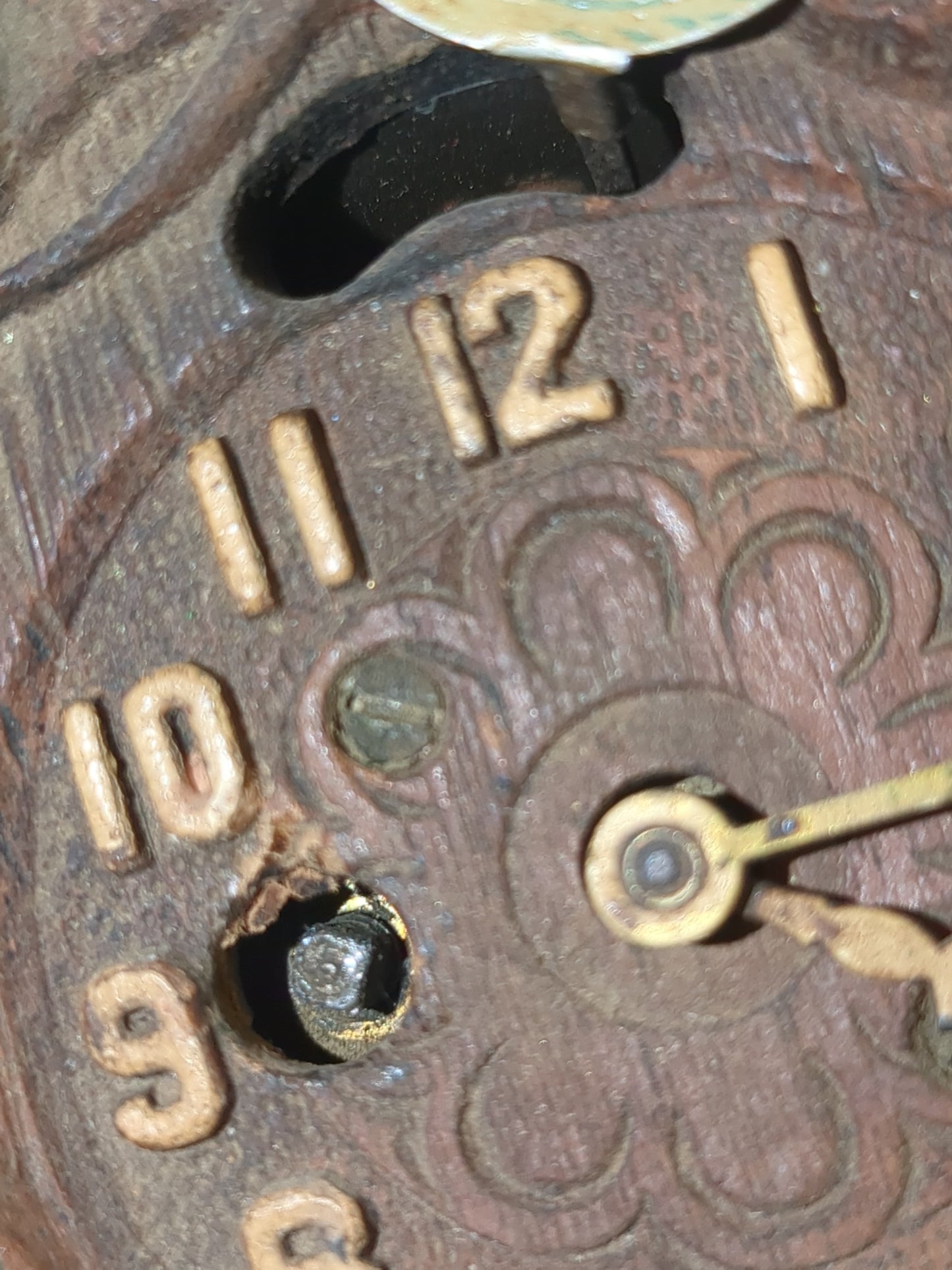 Vintage August C. Keebler Co. Pendulette Clock Red Flowers Blue Birds Nest Small AS IS Not Tested cl4