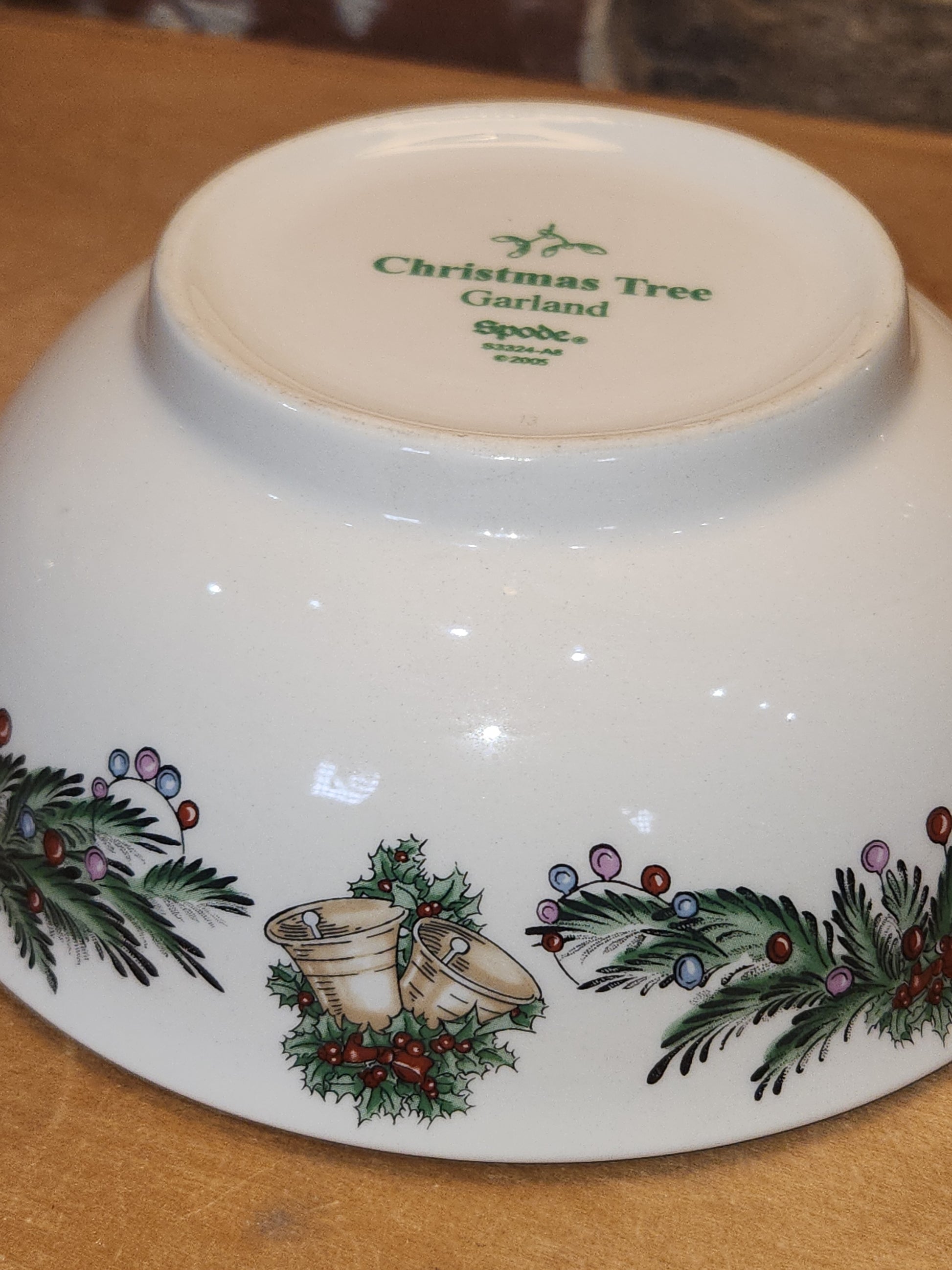 Spode 7" Small Bowl Christmas Tree Garland Pattern 2005 Made in China sp02
