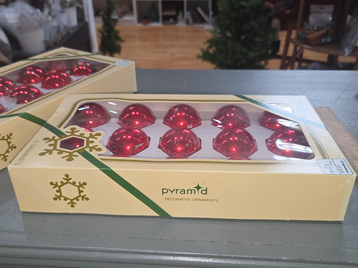 Vintage Pyramid Rauch Glass Ornaments Red 1 3/4" ornaments 2 Boxes 30 Ornaments AS IS Scratched bo87