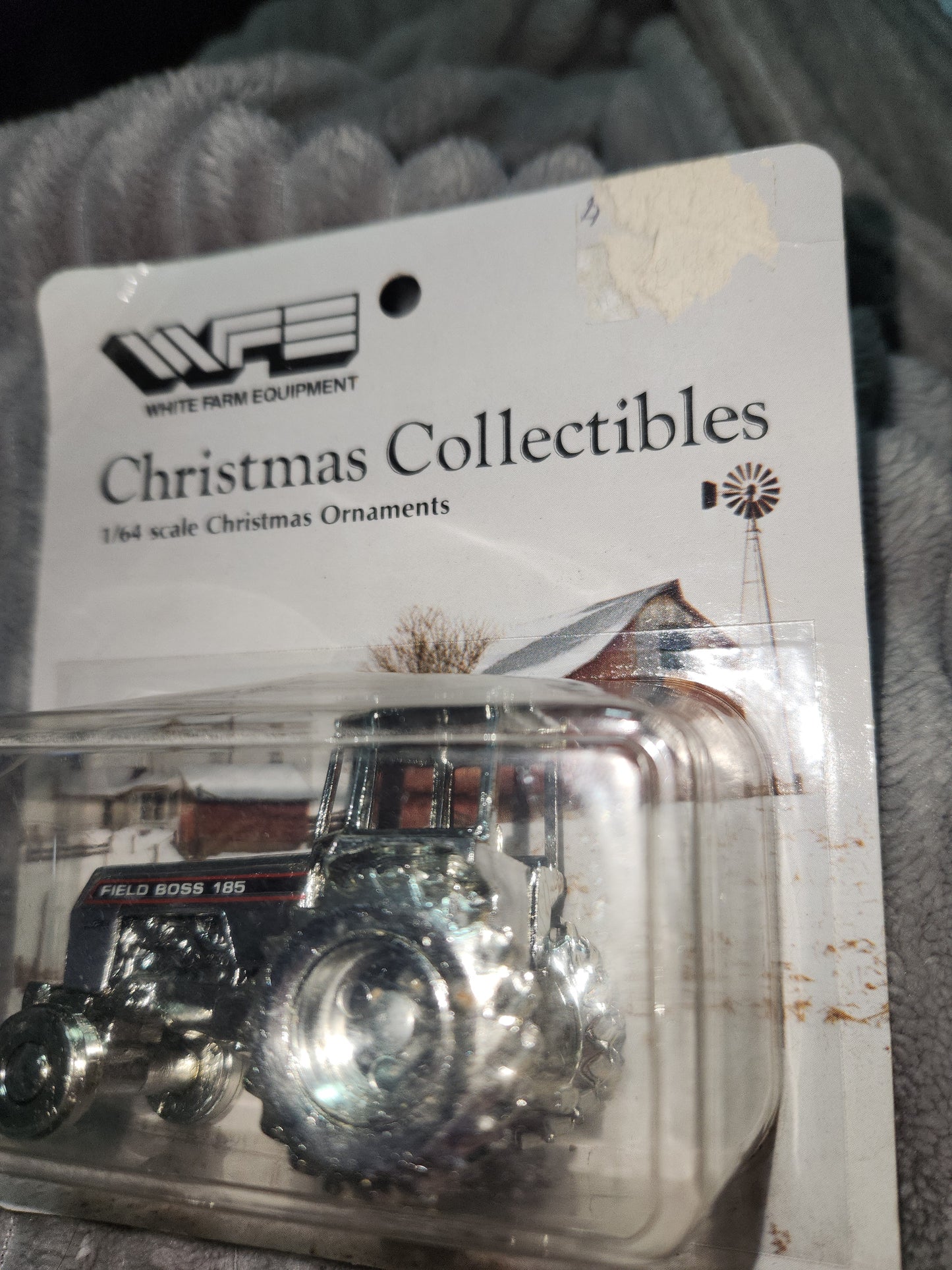 White Farm Equipment 1986 Field Boss 185 Farm Tractor 1/64 Christmas Ornament co7