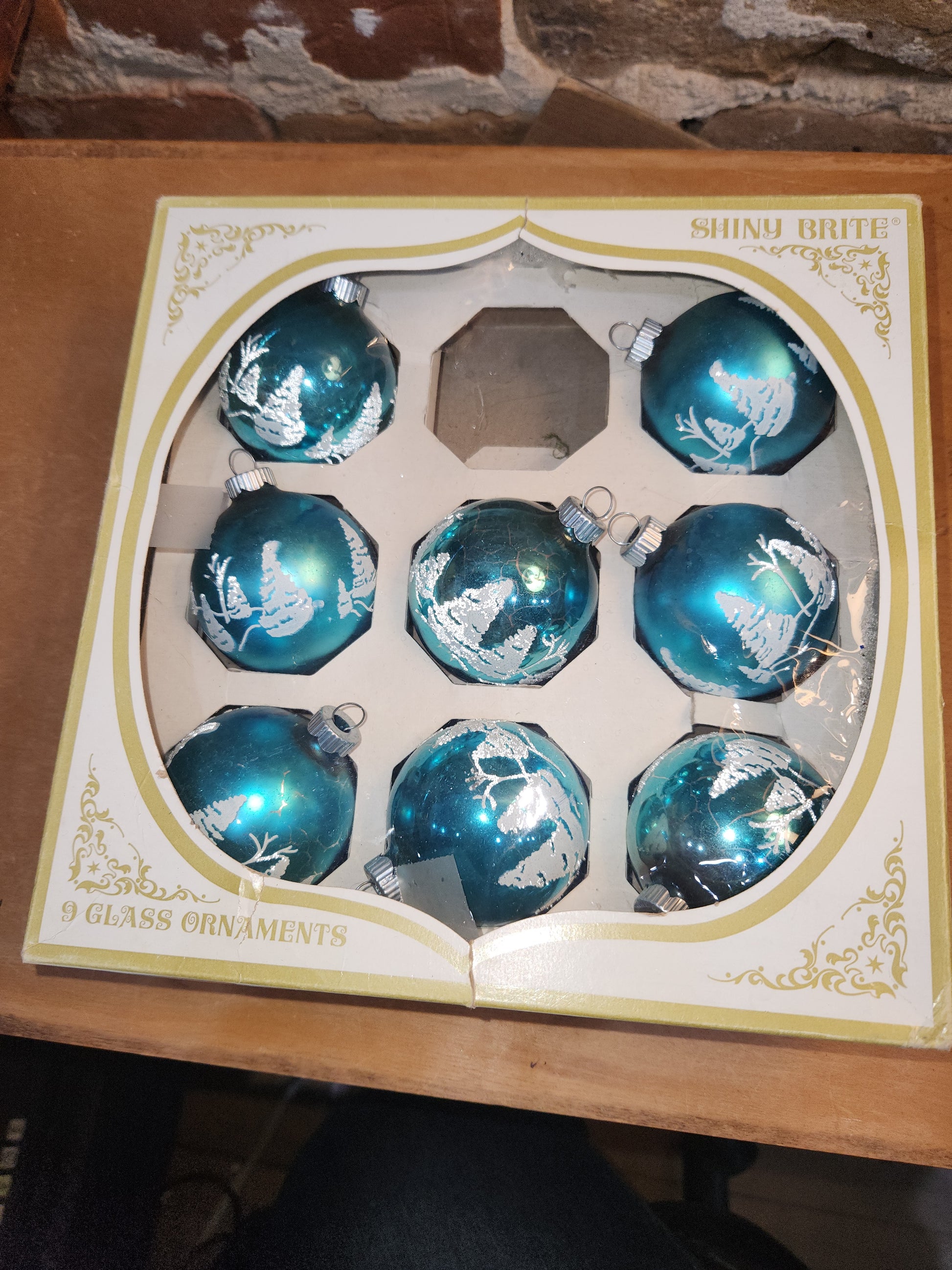 Vintage Shiny Brite 2" Turqoise Ornaments with Venetian dew and Box. Incomplete set. 8 Ornaments AS IS bo86