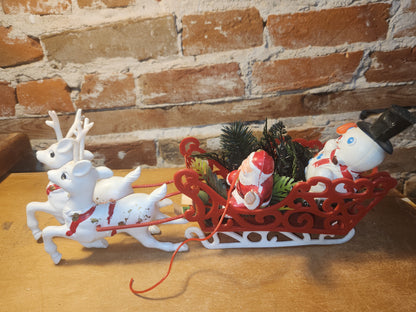 Vintage Florabelle Flowers Plastic Sleigh Santa Reindeer Snowman Plastic Greenery Hong Kong AS IS vs82