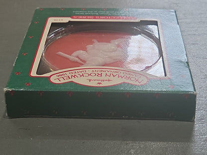 Vintage Hallmark Keepsake Norman Rockwell Cameo Ornament 7th in Series 1986