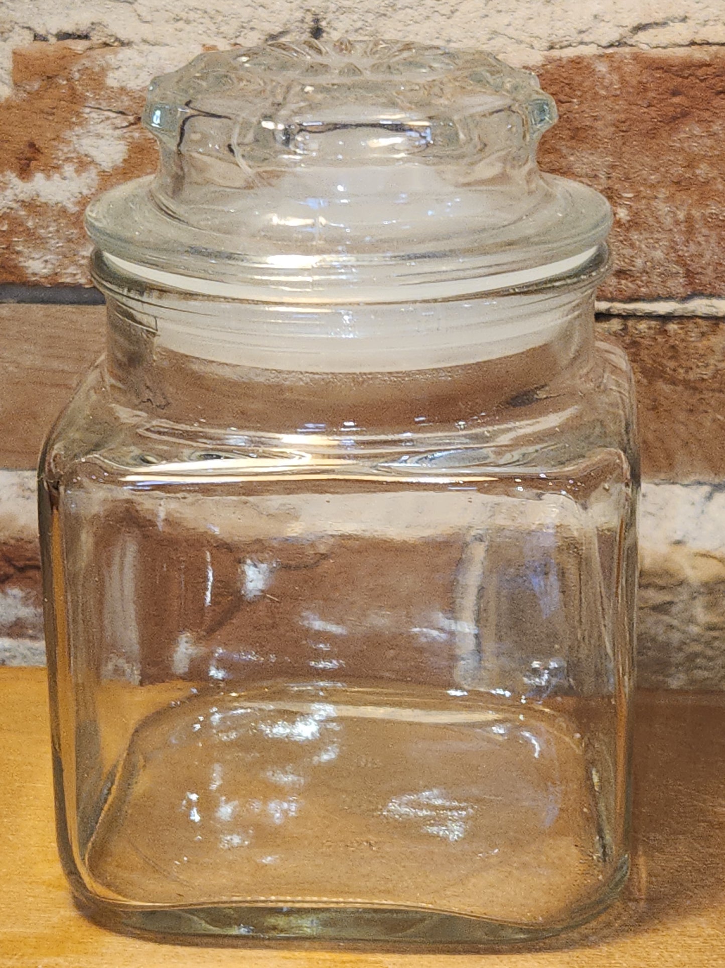Vintage Clear Glass Square Canister with Sunburst Lid 5 1/4" square sj2
