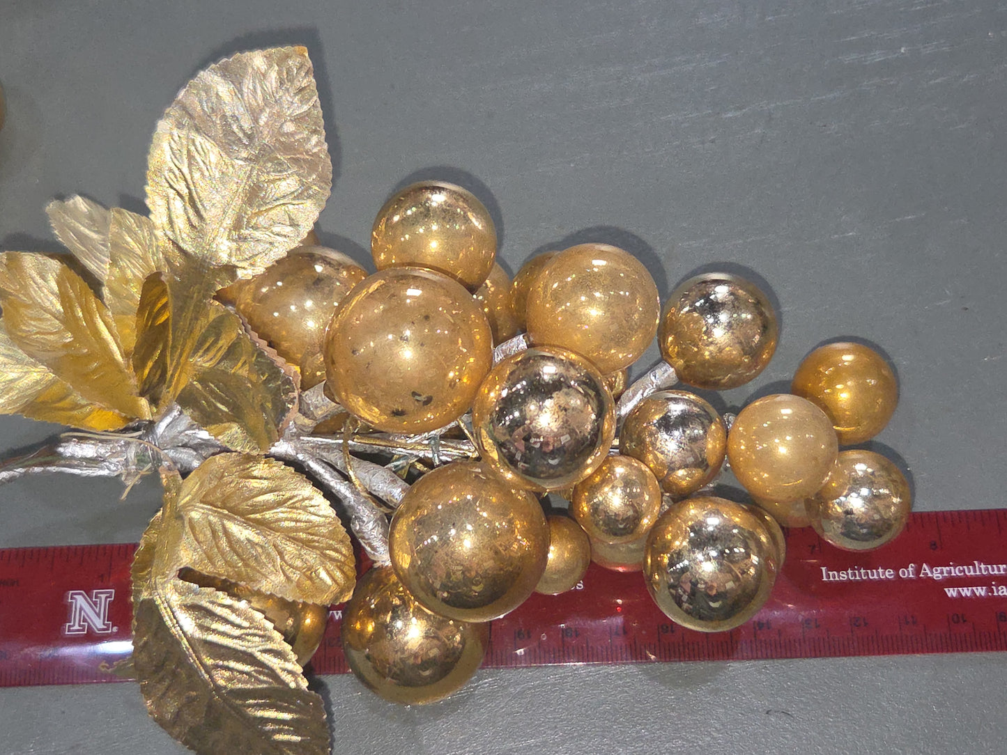 Vintage Mercury Glass Grape Cluster Ornament With Spare for Parts mg902