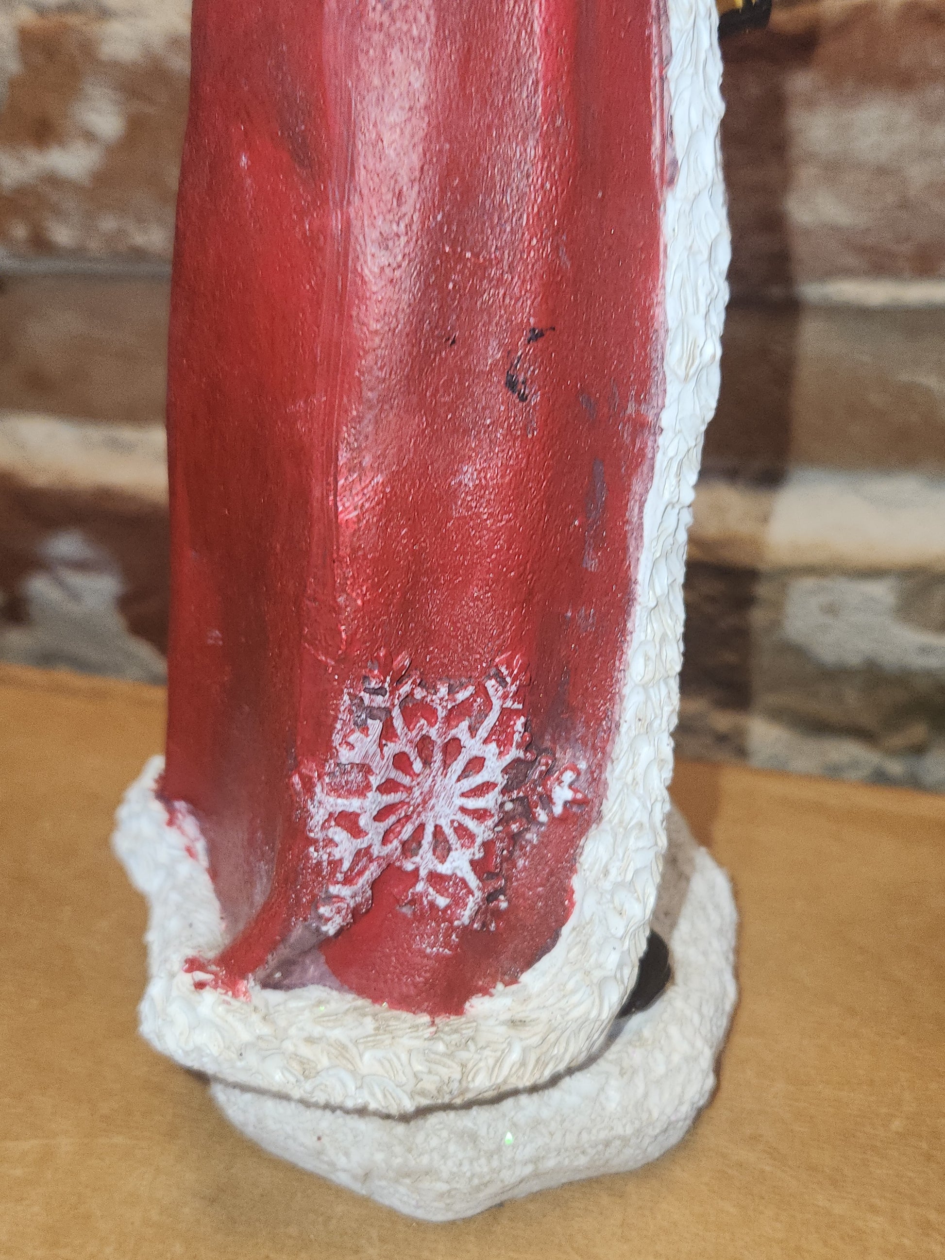 Santa Figurine Red Coat Lantern Tree sf12