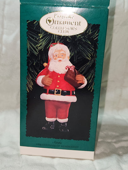 Vintage Hallmark Keepsake Christmas Collector's Club 1986 Membership Ornament Santa ho987