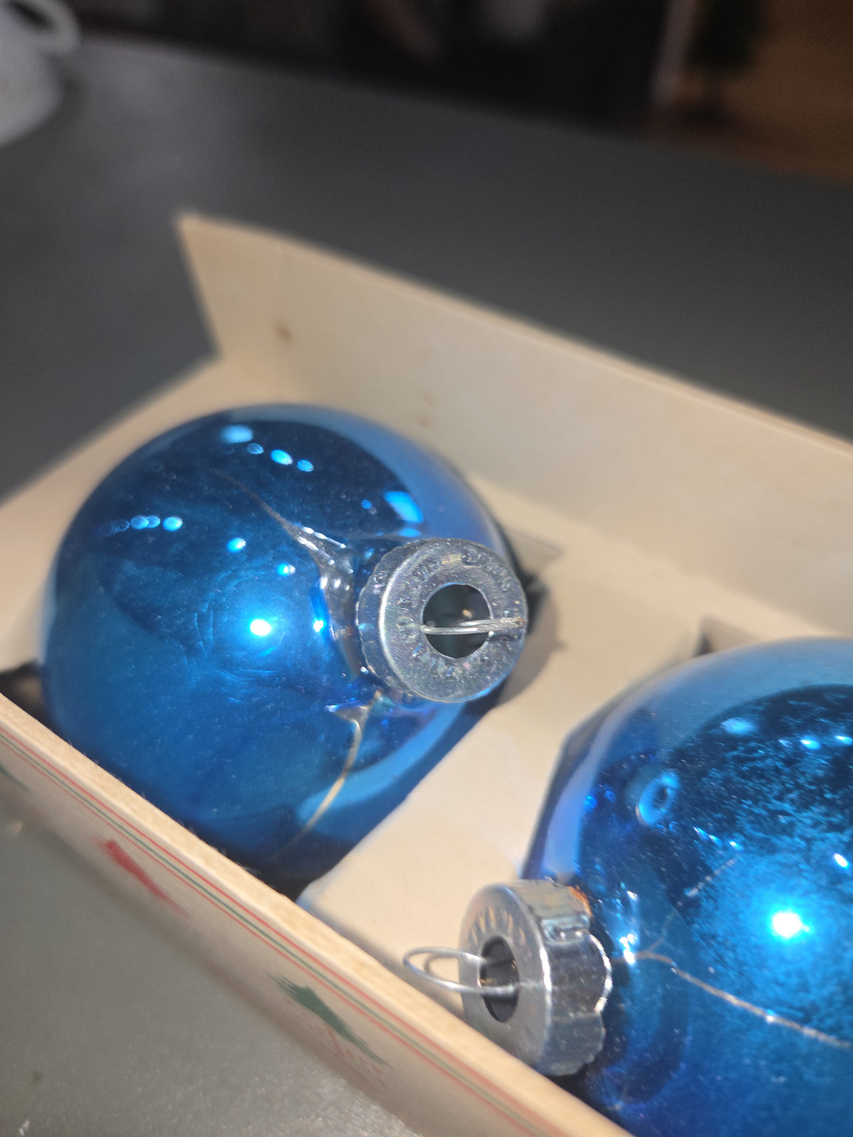 Vintage Shiny Brite Glass Christmas Ornaments Five 3" Blue Shades in Fanci-Pak Box As Is sb5