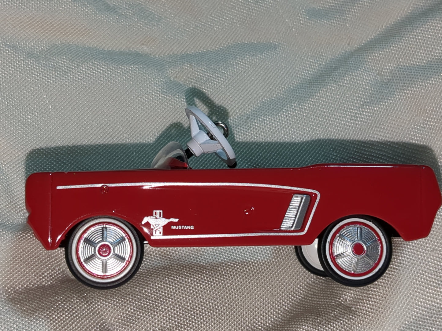 Vintage Hallmark Keepsake Ornament 1964 1/2 Ford Mustang 13th in Kiddie Car Classics Series 2006 HH410
