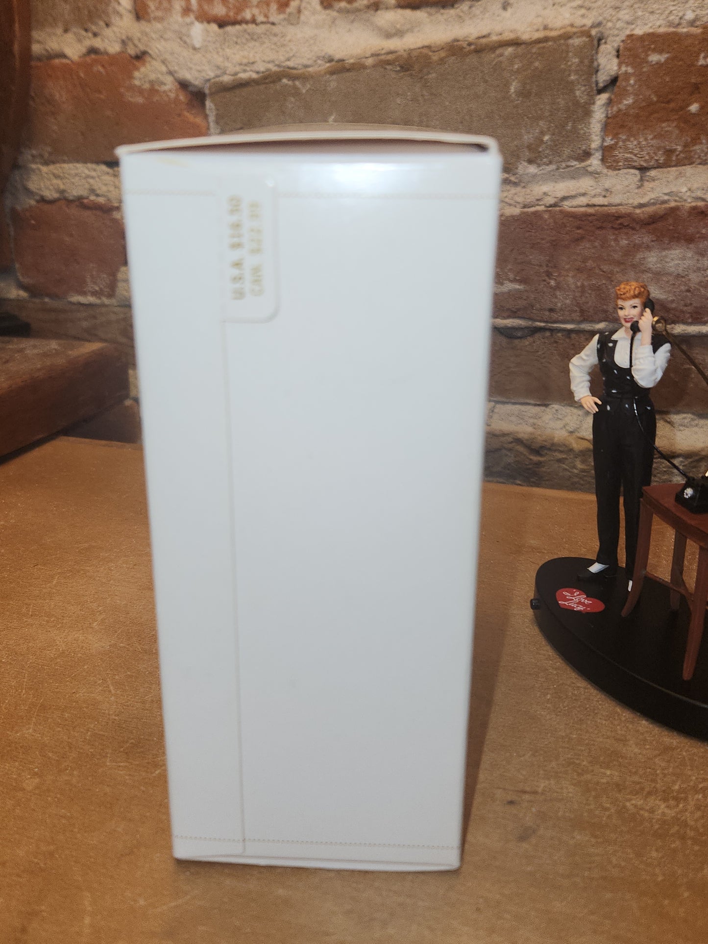 Vintage Hallmark Magic Ornament "Hello Ricky?" I Love Lucy Lucille Ball 2006 ho7