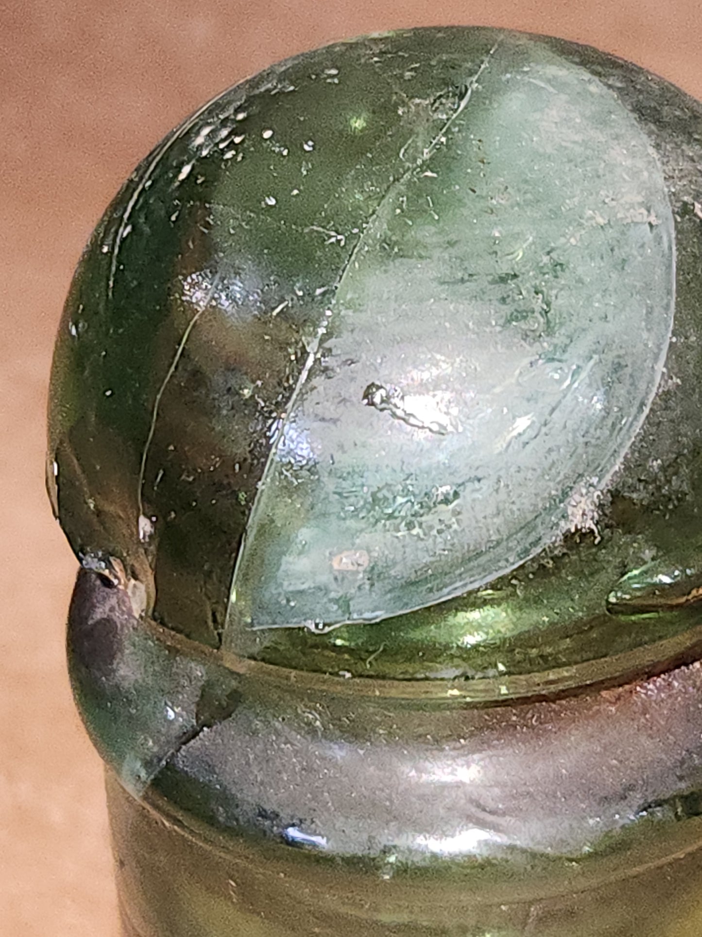 Vintage Insulator 102 Star Pony 7up Green Glass Bubbles DAMAGED si8