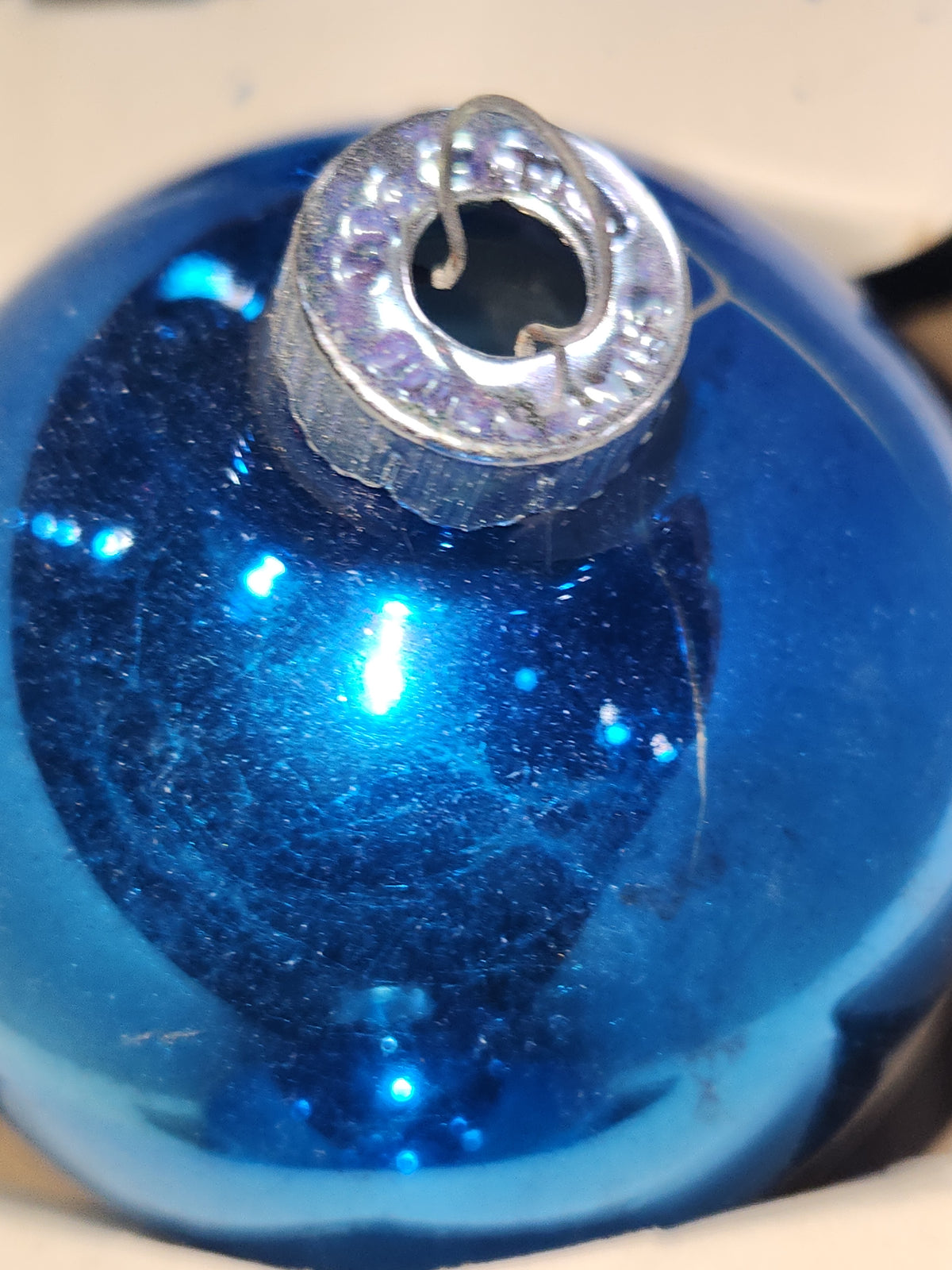 Vintage Shiny Brite Glass Christmas Ornaments Five 3" Blue Shades in Fanci-Pak Box As Is sb12