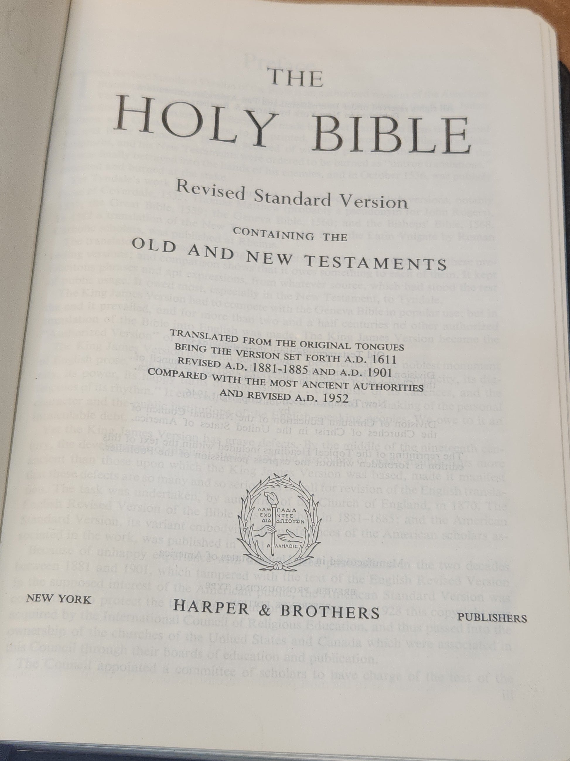 Vintage Softcover The Holy Bible Revised Standard Edition Harper & Brothers 1952 vb82