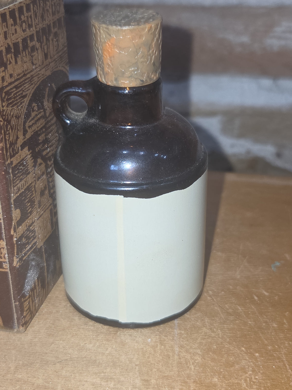 Vintage Avon After Shave Little Brown Jug Tai Winds Has Box va8
