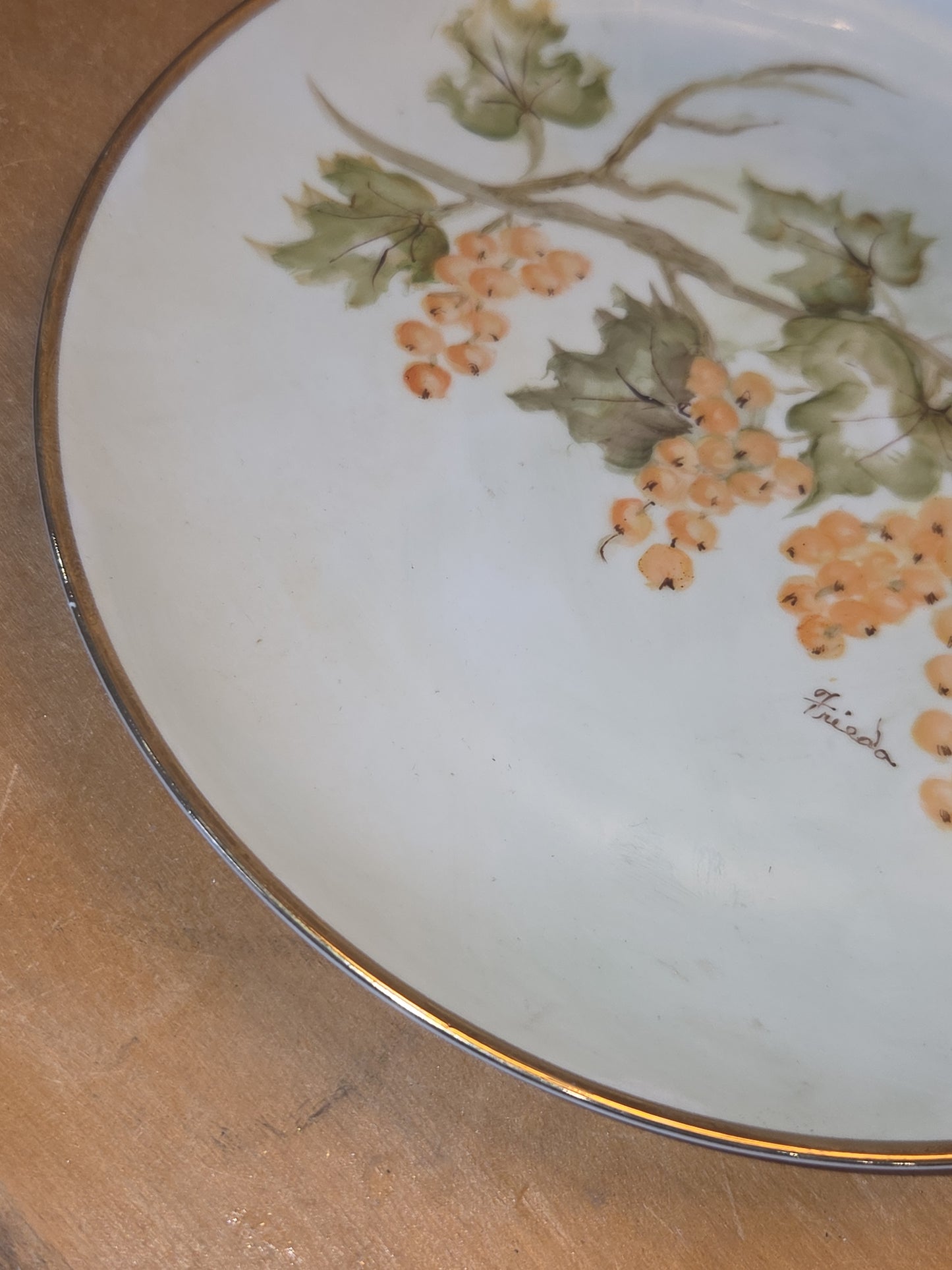 Porcelain Hand-Painted 7" Plate G7
