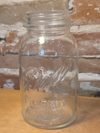 Vintage Quart Jar Ball Perfect Mason Clear Glass Ball Zinc Lid jar05