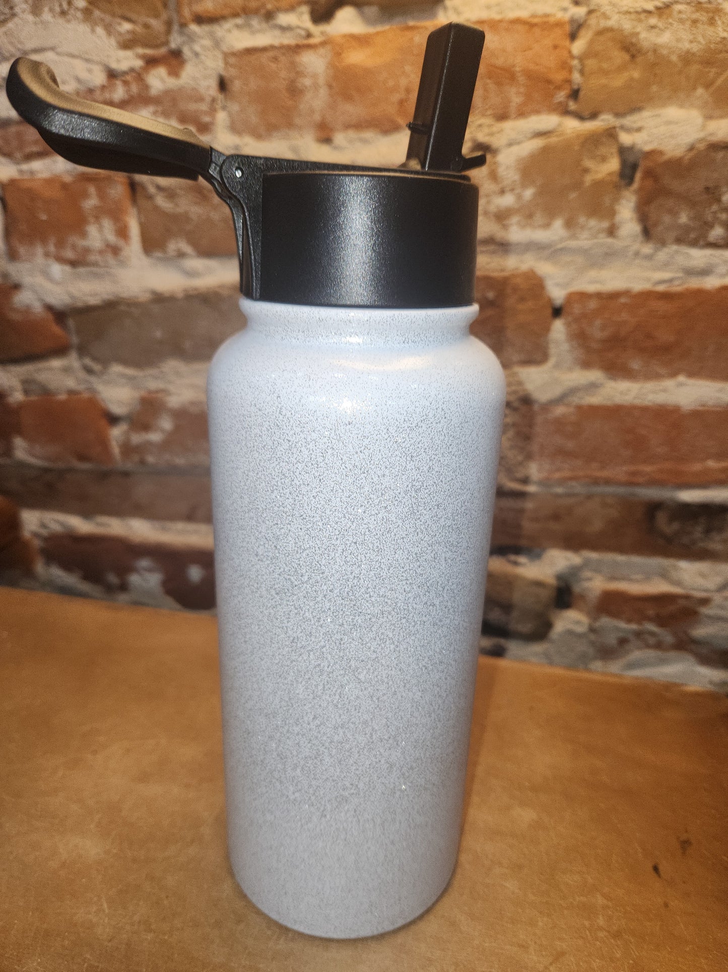 Custom Order 32 oz Hydro Water Bottle Metallic White Glitter With Plastic Flip-top Lid with D Ring Handle