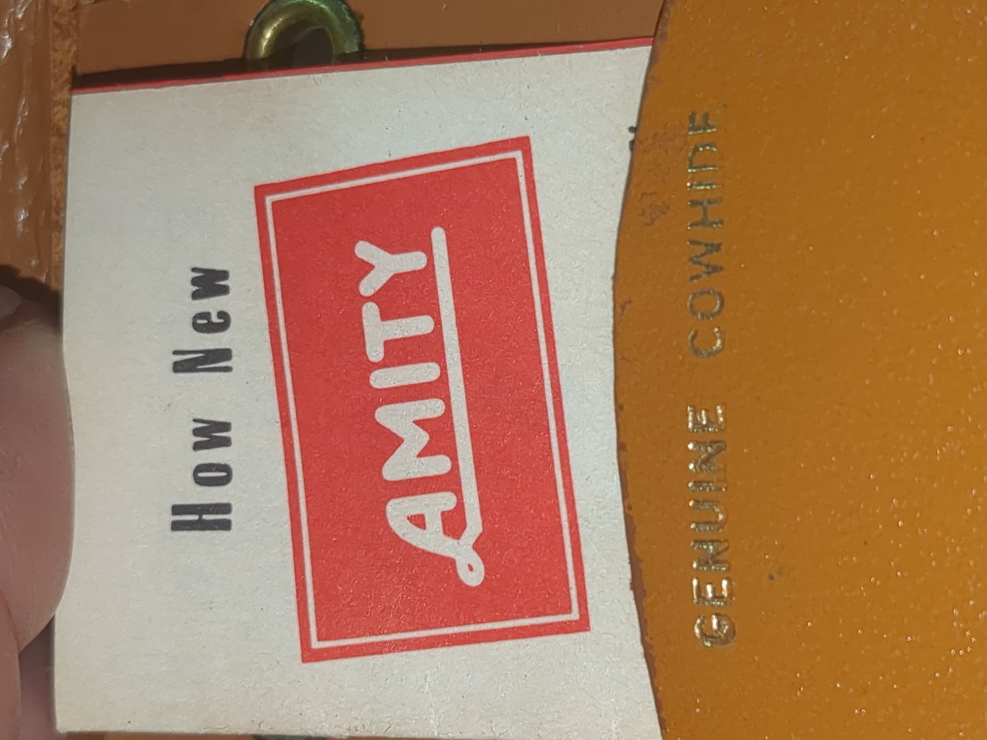 Vintage Amity brown cowhide genuine leather key wallet. New. Jh12