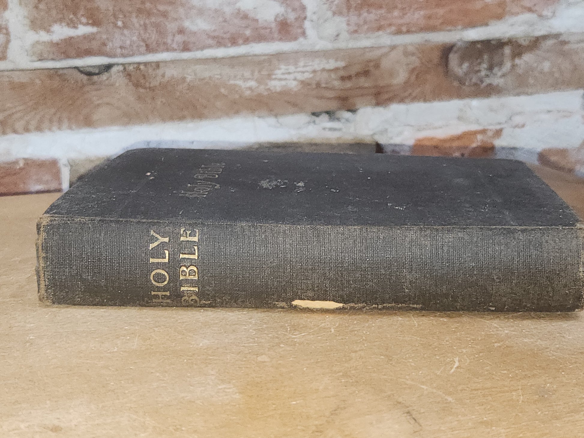 Vintage Hardcover Holy Bible National Bible Press vb99