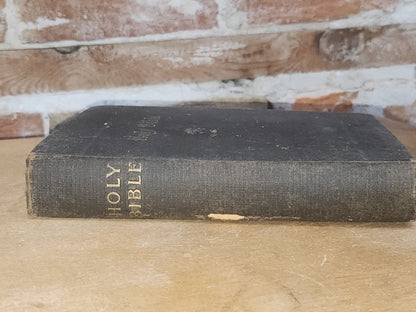 Vintage Hardcover Holy Bible National Bible Press vb99